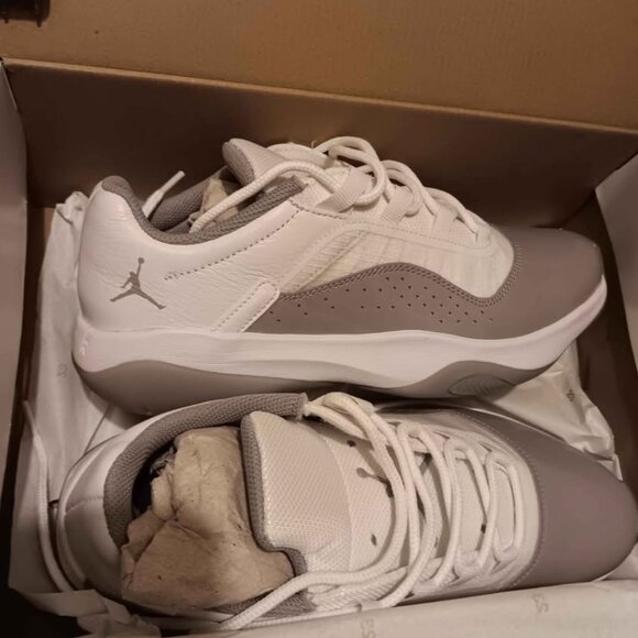 Jordans - Picture 1 of 1